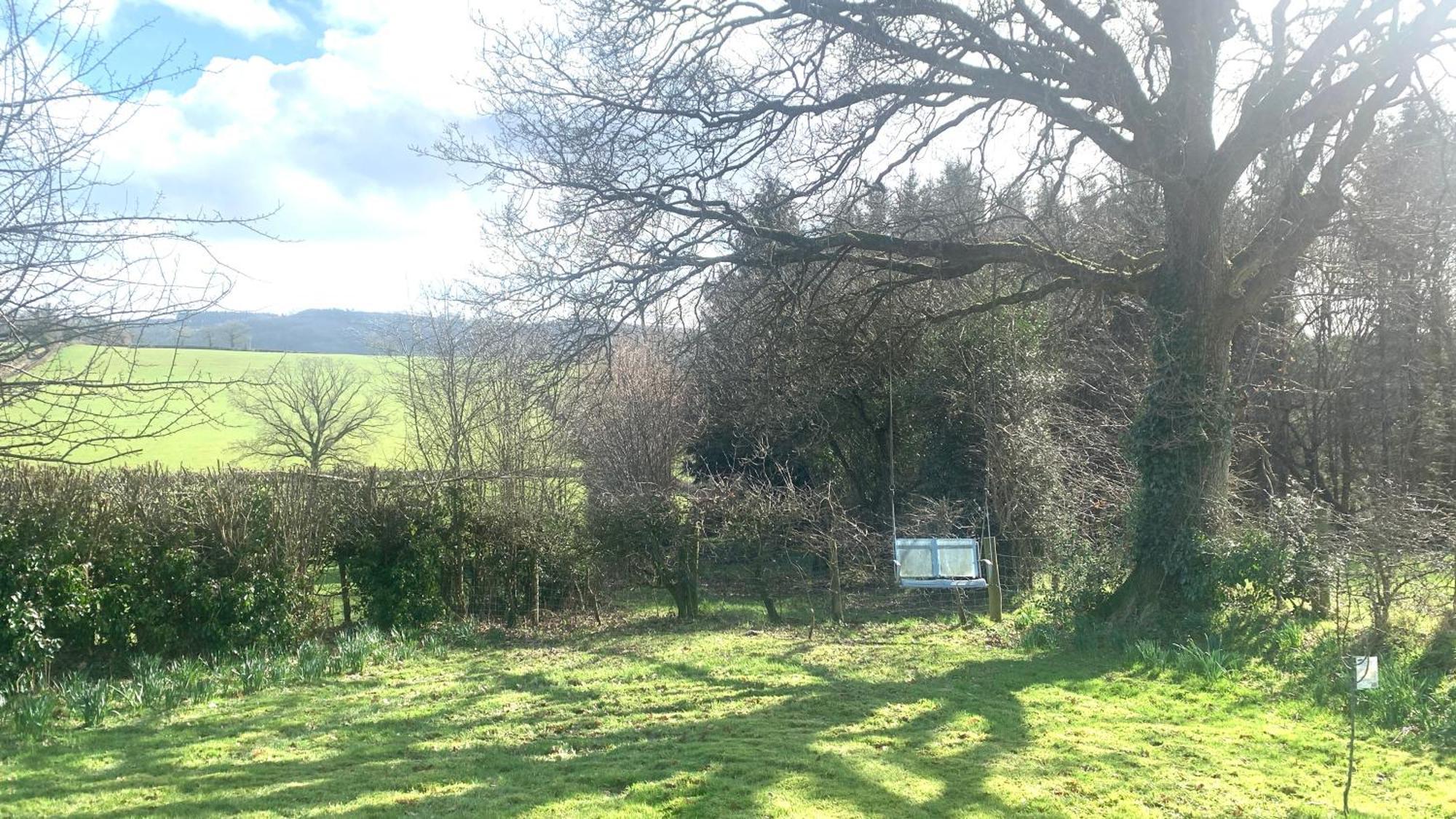 Mid-Wales Farmhouse, Swimming Pool, Tranquil Countryside Views, Sleeps 14 Meifod المظهر الخارجي الصورة